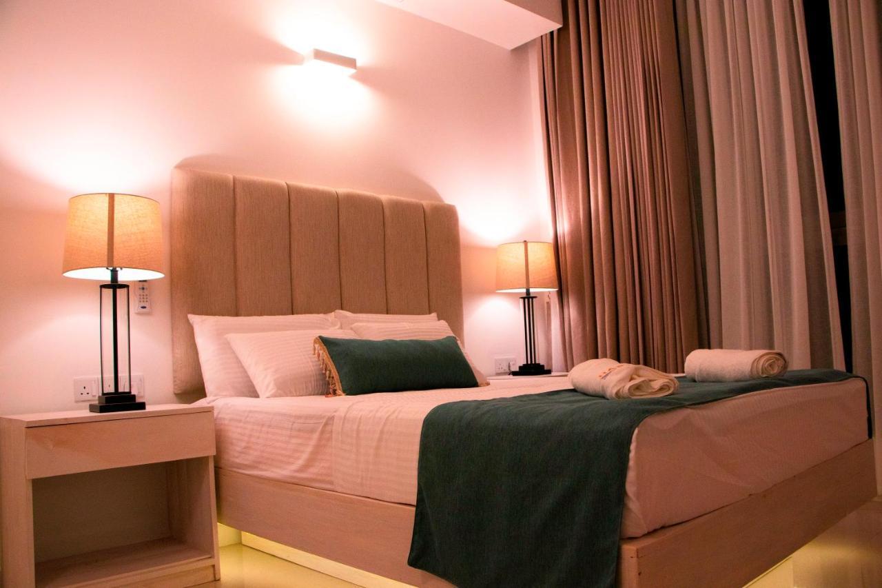 Hasara Oceanfront Apartments Galle Exterior foto